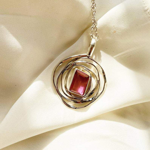 Pink Cubic Zirconia Diamond Gemstone Pendant With Chain