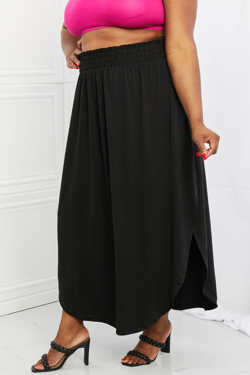 Its My Time Full Size Side Scoop Scrunch Skirt In Black