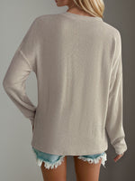 Pocketed Textured V-Neck Long Sleeve T-Shirt