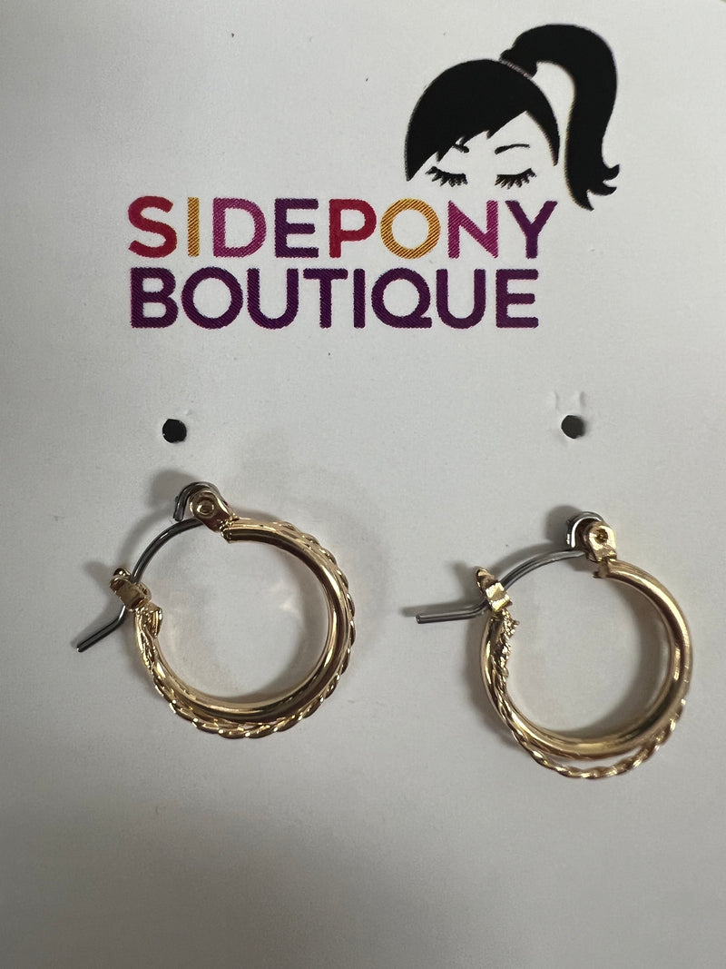 Twisted double hoop earring