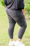 Sideline Sleek Judy Blue Skinnies