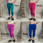 Capri Leggings with Pockets in Nine Colors