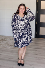 Worthwhile Moment Floral Tiered Dress in Oatmeal and Navy*