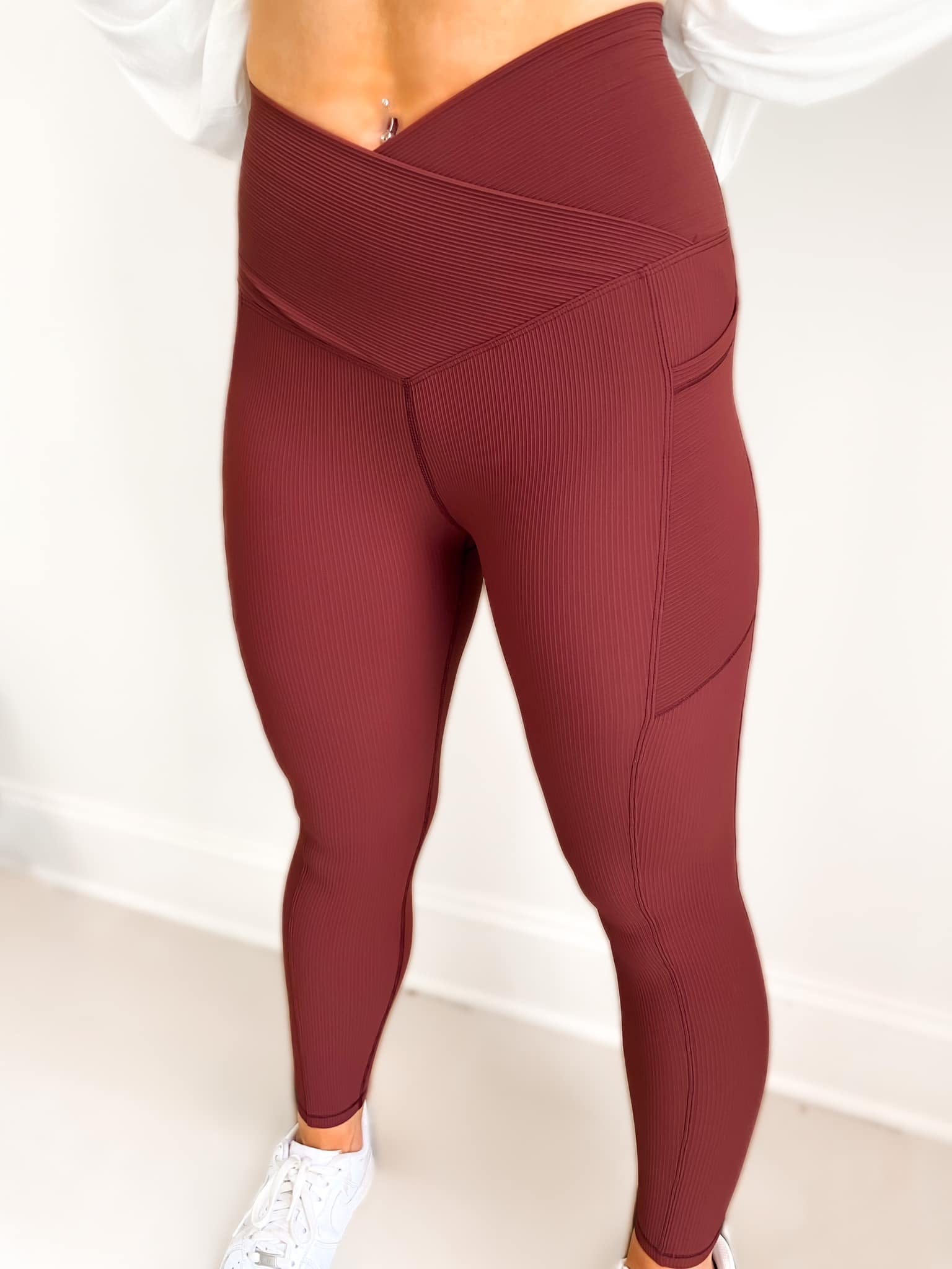 Molly Max Sculpt Diagonal Ribbed Leggings In Two Colors – SidePony Boutique